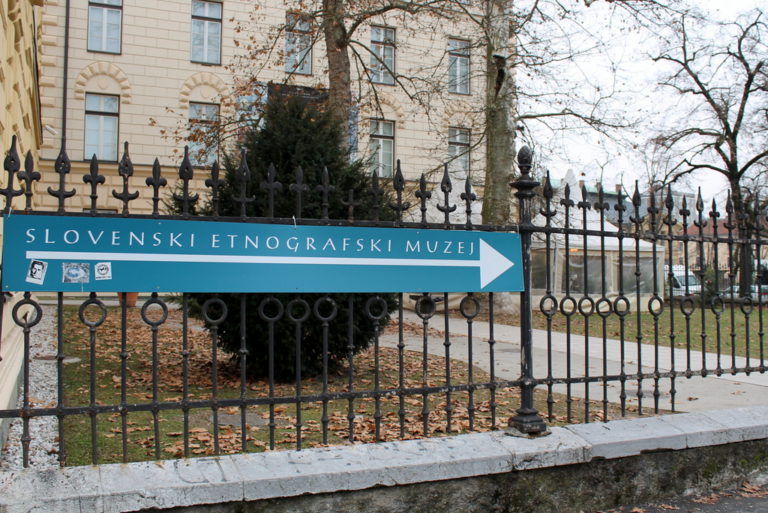 Ogled Etnografskega muzeja Slovenije