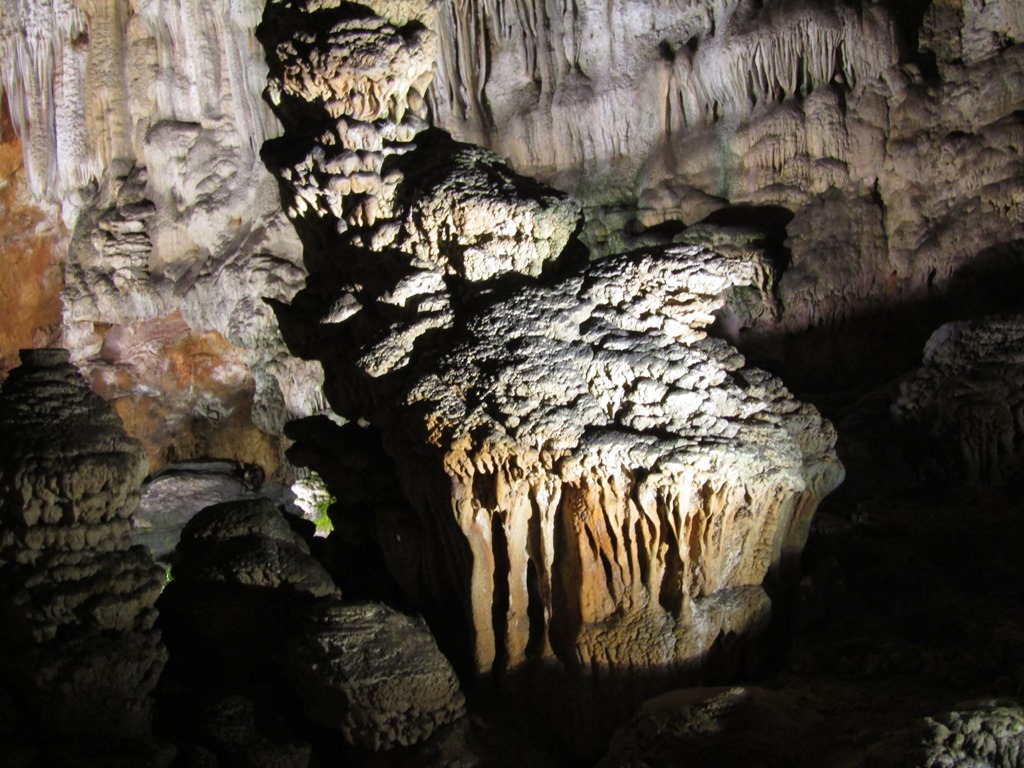 Postojnska jama iz objektiva obiska Kranjskega društva