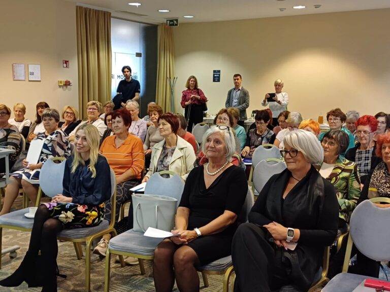 Metode za oceno tveganja za zlom kosti – utrinki iz delavnice